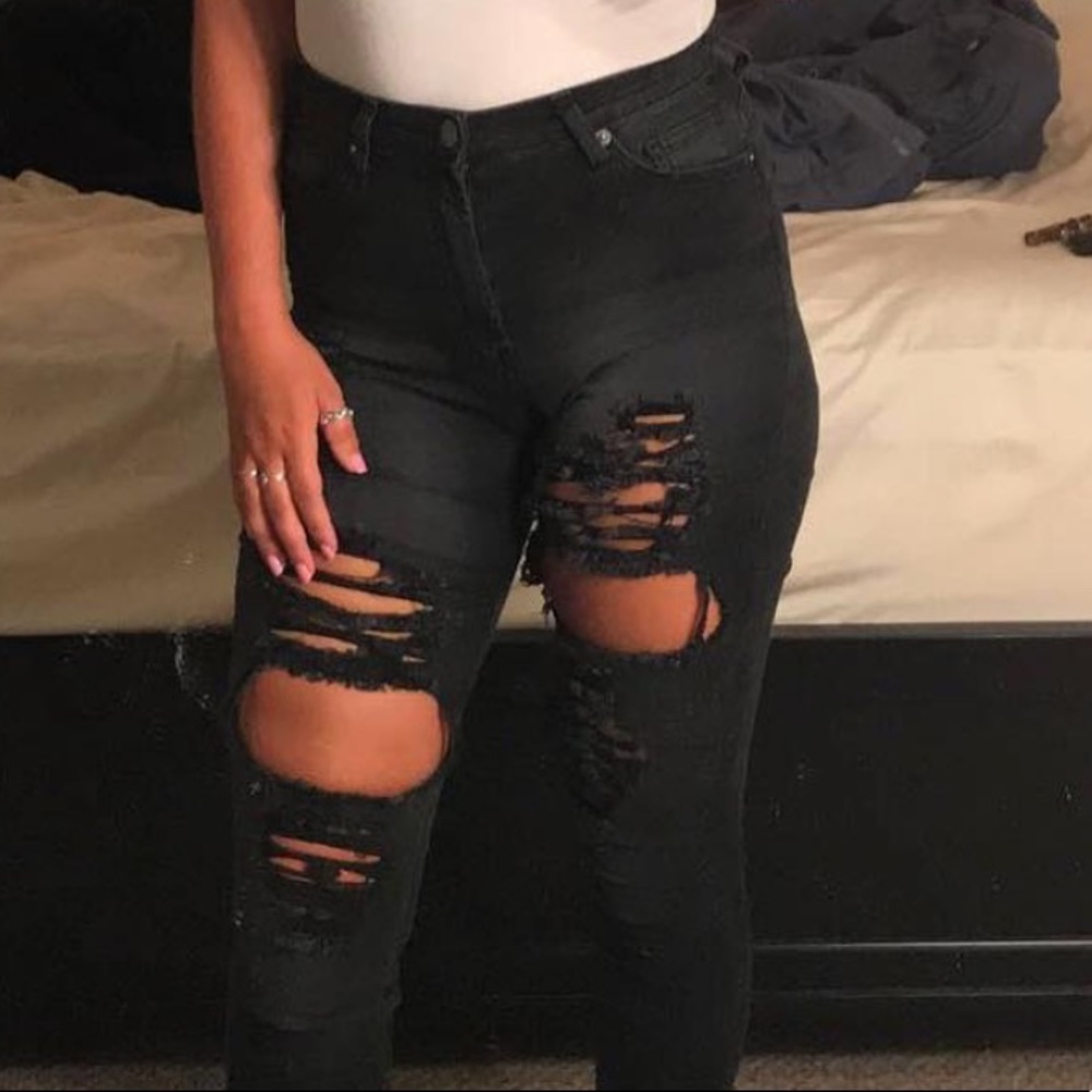 Ripped Black Skinny Jeans